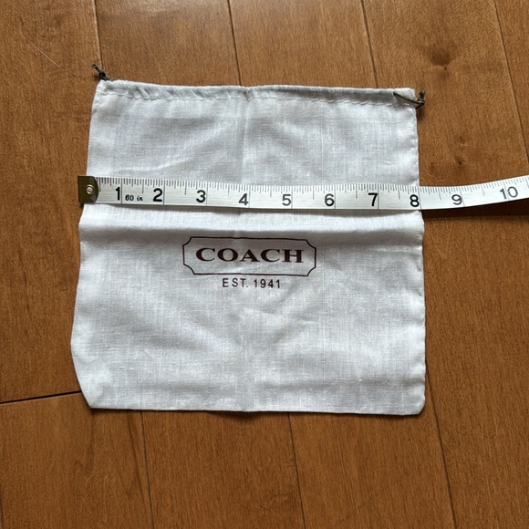 NWOT Coach Dust Cover - Picture 2 of 3